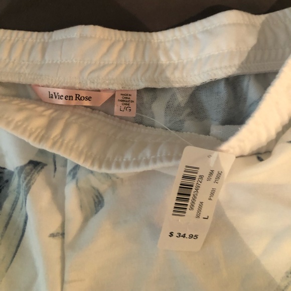 NWT La Vie En Rose lounge set - Picture 4 of 5